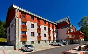 Hotel Malina-Ski Resort-Ski-In & Ski-Out